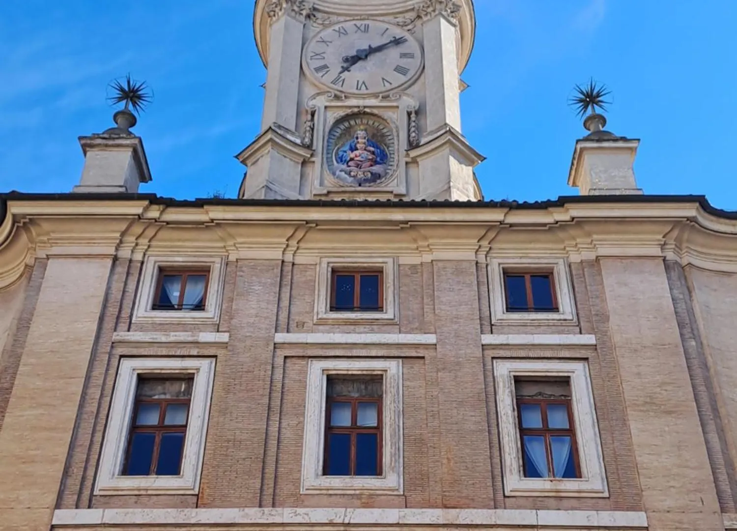 Home Piazza Dell'Orologio Rome